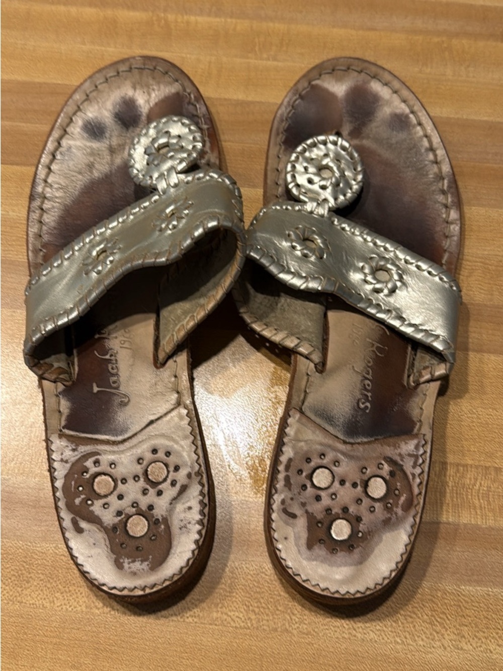 Jack Rogers Metallic Taupe Silver Medallion Thong Sandals